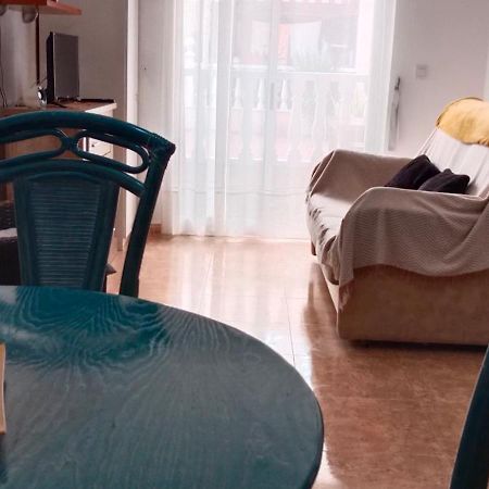 Estudio Wifi Bano 1 Sofa Cama Doble Piscina Playa 100Mts تورّيفيِخا المظهر الخارجي الصورة