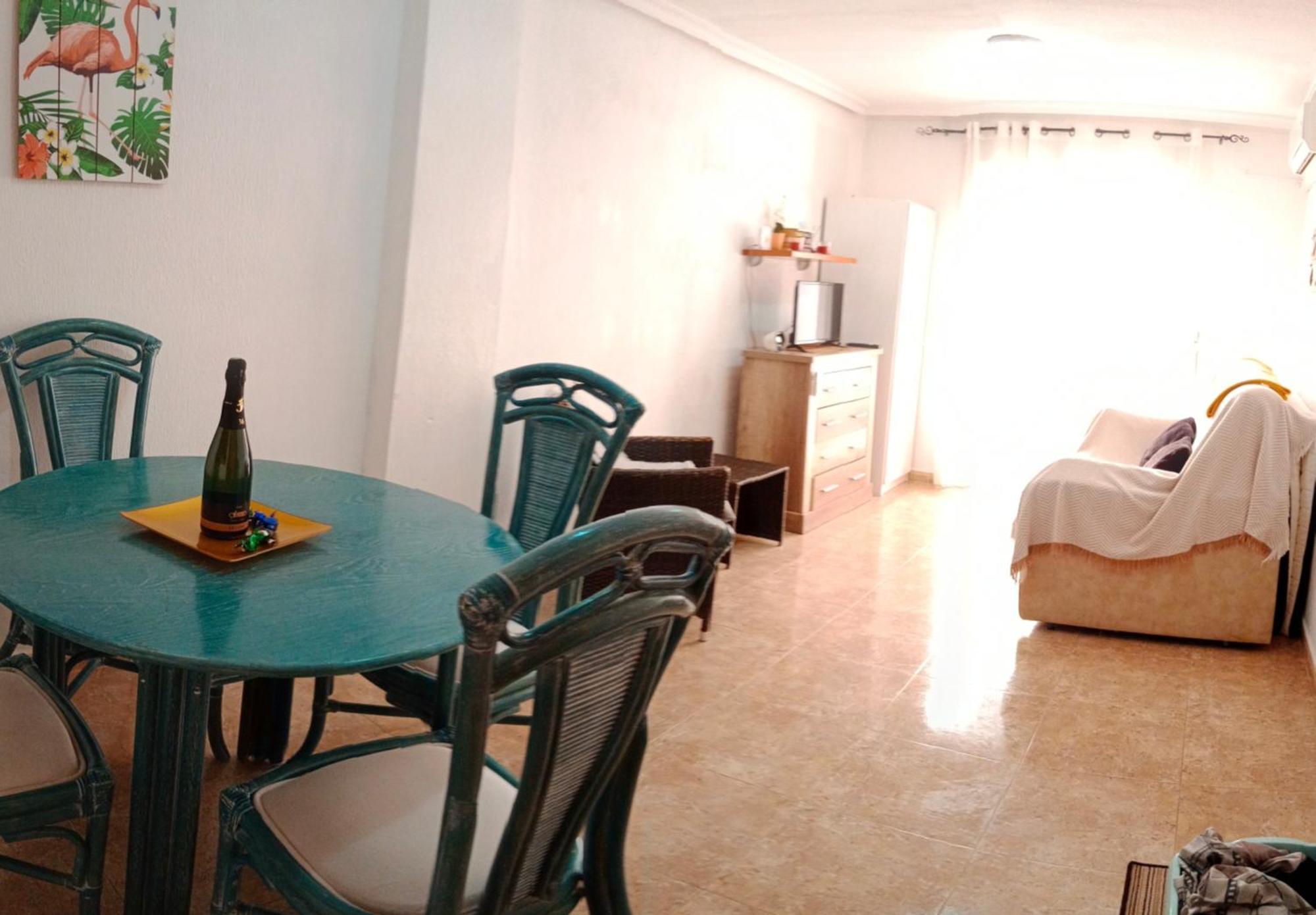 Estudio Wifi Bano 1 Sofa Cama Doble Piscina Playa 100Mts تورّيفيِخا المظهر الخارجي الصورة